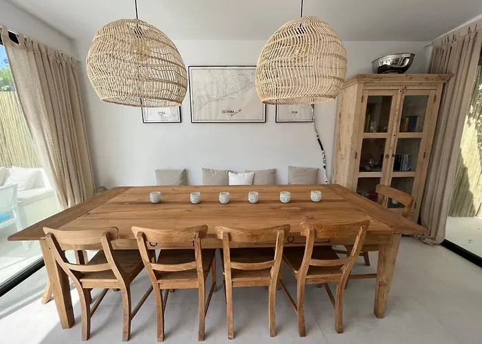 Casa Duende, Estepona, Private House With Heated Pool Willa