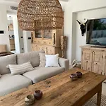 Casa Duende, Estepona, Private House With Heated Pool *