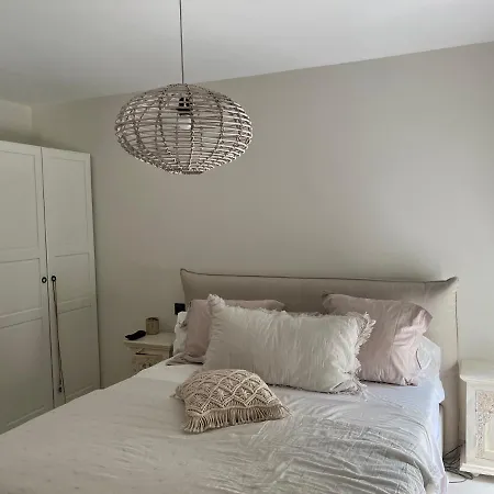 Willa Casa Duende, Estepona, Private House With Heated Pool