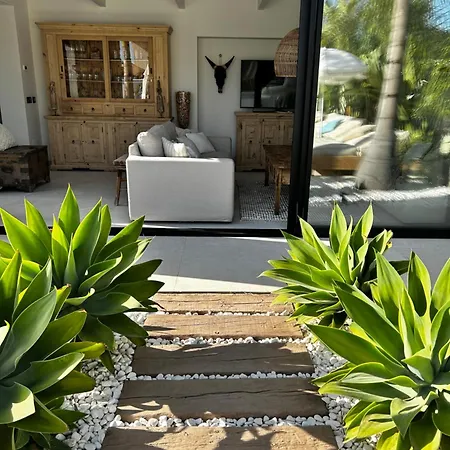 Casa Duende, Estepona, Private House With Heated Pool Willa