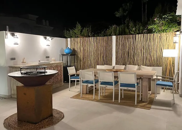 Villa Casa Duende, Estepona, Private House With Heated Pool