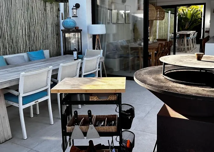 Villa Casa Duende, Estepona, Private House With Heated Pool *