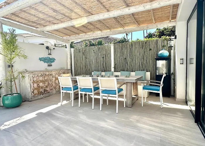 Casa Duende, Estepona, Private House With Heated Pool Villa *