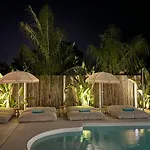 Willa Casa Duende, Estepona, Private House With Heated Pool