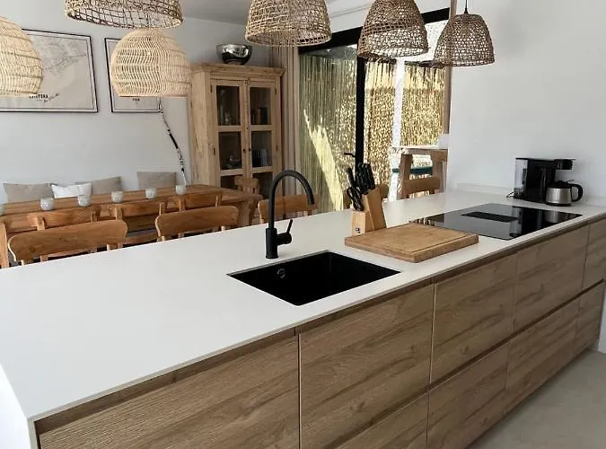 Casa Duende, Estepona, Private House With Heated Pool Villa