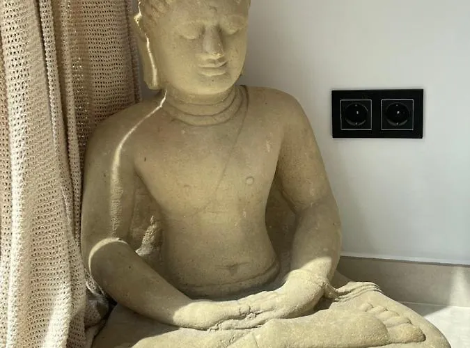 Casa Duende, Estepona, Private House With Heated Pool Villa *