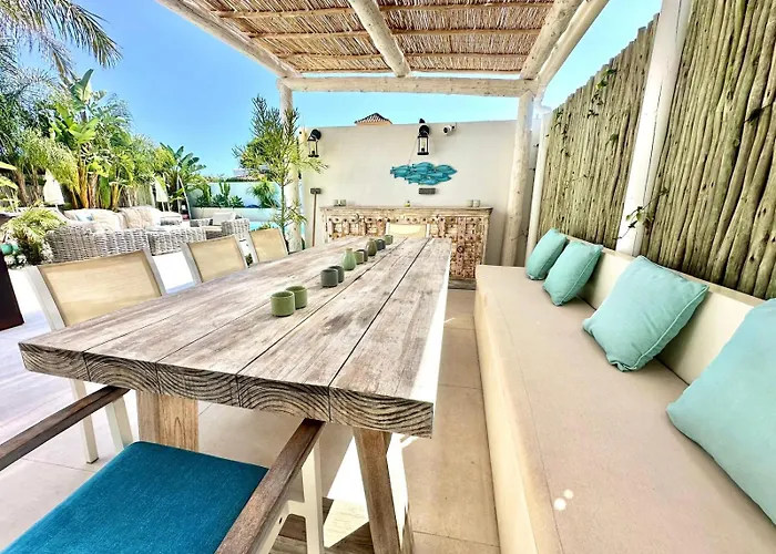 Casa Duende, Estepona, Private House With Heated Pool
